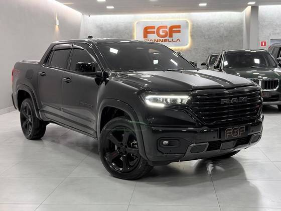 RAM RAMPAGE 2.0 HURRICANE 4 TURBO GASOLINA R/T 4X4 AUTOMÁTICO